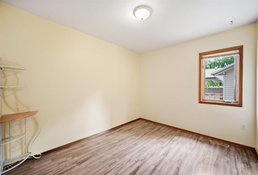 793 St Mary's, 2 Bedroom Bedrooms, 9 Room Rooms,1 BathroomBathrooms,Residential,For Sale,St Mary's,0