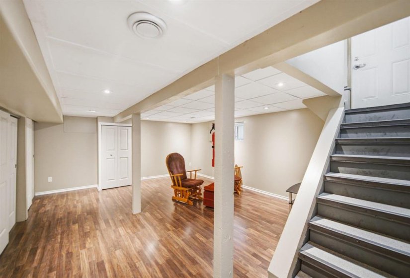 793 St Mary's, 2 Bedroom Bedrooms, 9 Room Rooms,1 BathroomBathrooms,Residential,For Sale,St Mary's,0