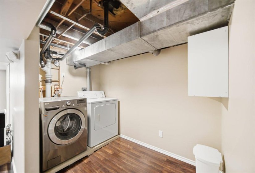793 St Mary's, 2 Bedroom Bedrooms, 9 Room Rooms,1 BathroomBathrooms,Residential,For Sale,St Mary's,0