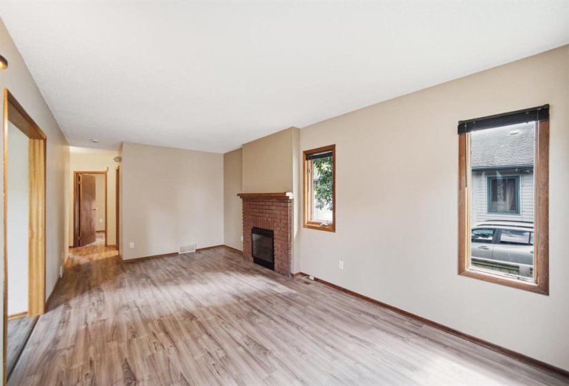 793 St Mary's, 2 Bedroom Bedrooms, 9 Room Rooms,1 BathroomBathrooms,Residential,For Sale,St Mary's,0