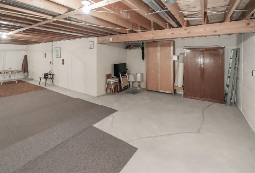 509 Weedon, 3 Bedroom Bedrooms, 8 Room Rooms,1 BathroomBathrooms,Residential,For Sale,Weedon,0