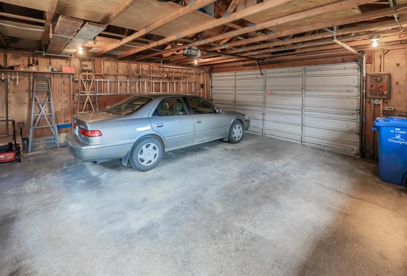 509 Weedon, 3 Bedroom Bedrooms, 8 Room Rooms,1 BathroomBathrooms,Residential,For Sale,Weedon,0