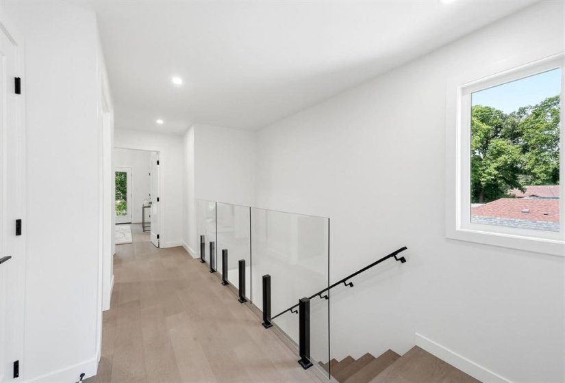 114 Lindsay, 4 Bedroom Bedrooms, 14 Room Rooms,3 BathroomBathrooms,Residential,For Sale,Lindsay,0