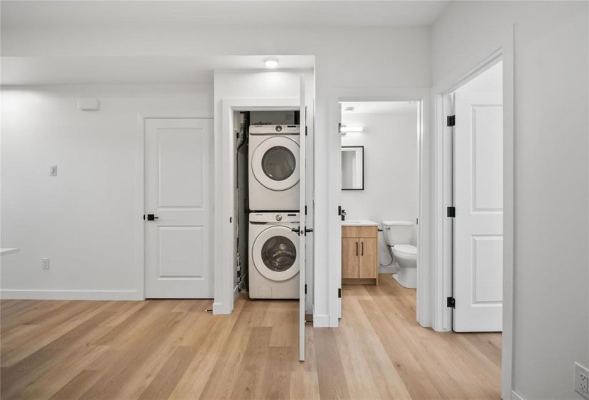 203 Centennial, 5 Bedroom Bedrooms, 16 Room Rooms,3 BathroomBathrooms,Residential,For Sale,Centennial,0