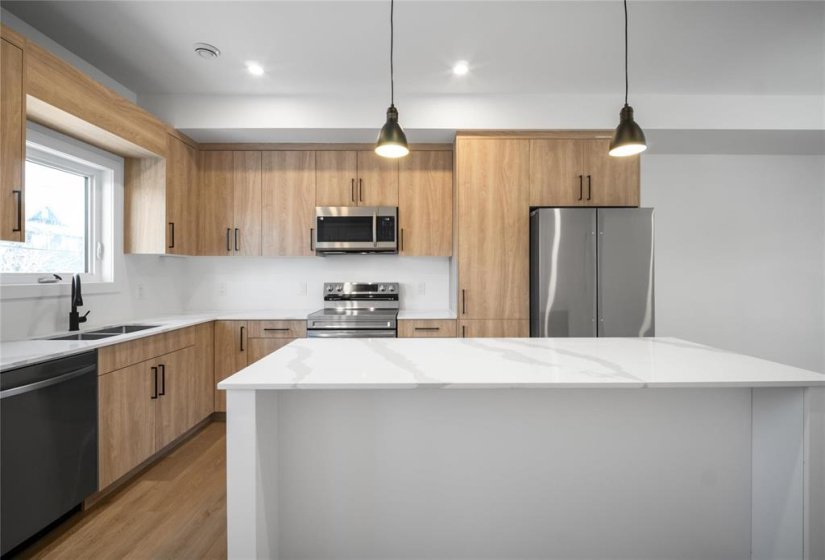 203 Centennial, 5 Bedroom Bedrooms, 16 Room Rooms,3 BathroomBathrooms,Residential,For Sale,Centennial,0
