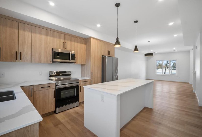 203 Centennial, 5 Bedroom Bedrooms, 16 Room Rooms,3 BathroomBathrooms,Residential,For Sale,Centennial,0