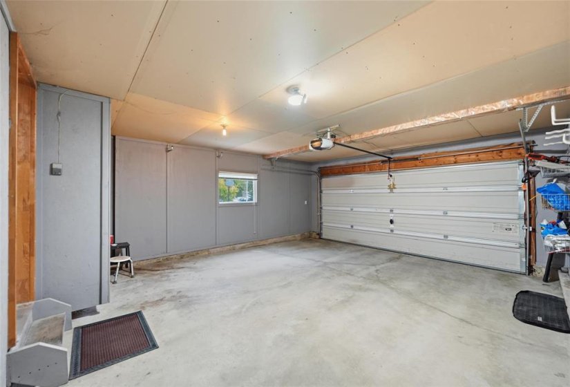 98 Dockside, 4 Bedroom Bedrooms, 13 Room Rooms,3 BathroomBathrooms,Residential,For Sale,Dockside,0