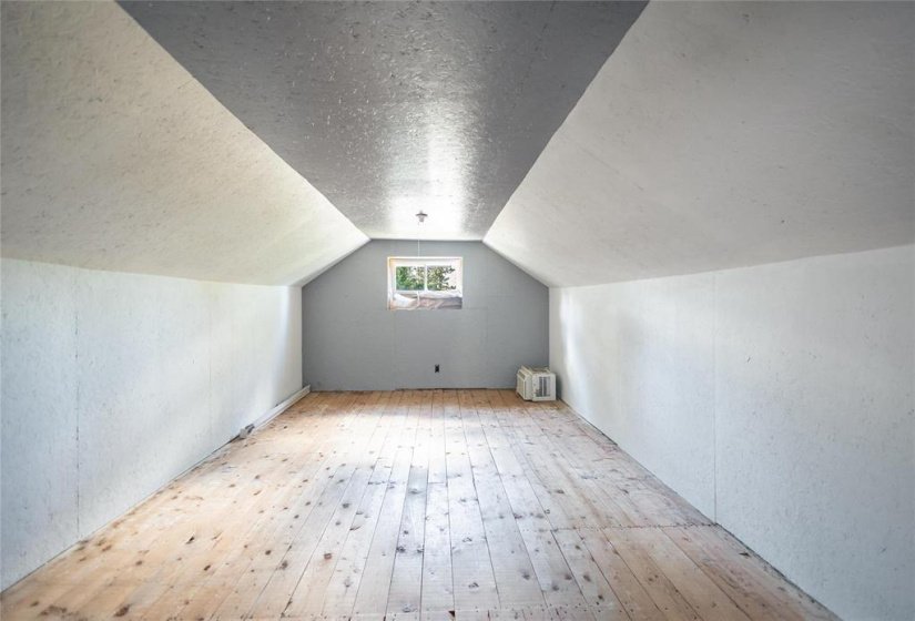 42003 93, 3 Bedroom Bedrooms, 8 Room Rooms,1 BathroomBathrooms,Residential,For Sale,93,0