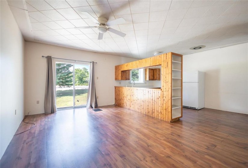 42003 93, 3 Bedroom Bedrooms, 8 Room Rooms,1 BathroomBathrooms,Residential,For Sale,93,0