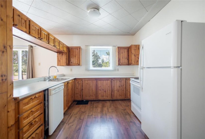 42003 93, 3 Bedroom Bedrooms, 8 Room Rooms,1 BathroomBathrooms,Residential,For Sale,93,0