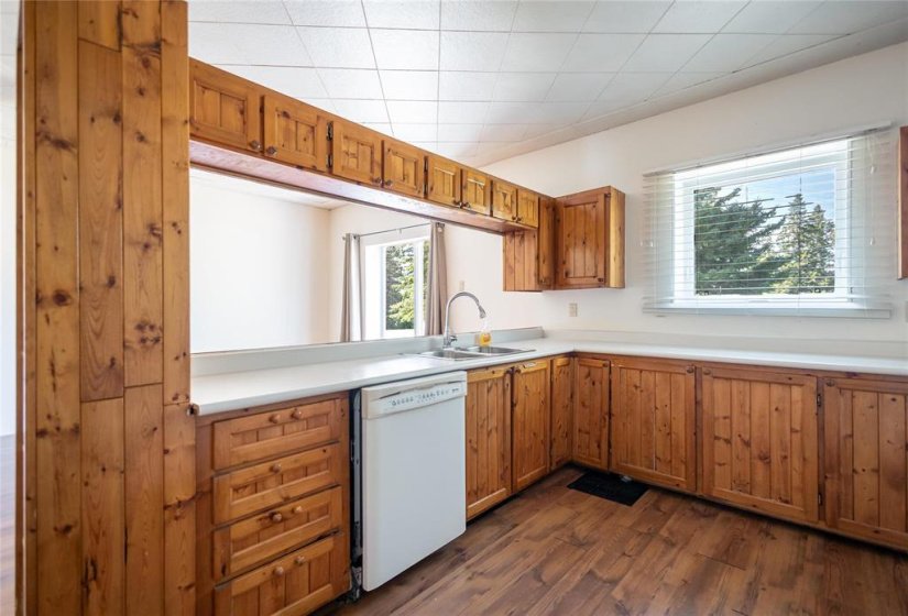 42003 93, 3 Bedroom Bedrooms, 8 Room Rooms,1 BathroomBathrooms,Residential,For Sale,93,0