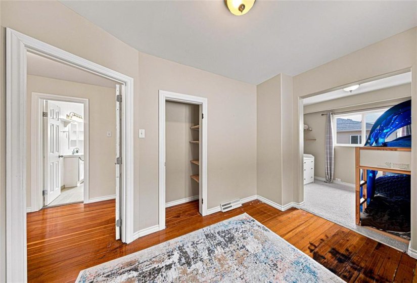 616 Greenwood, 3 Bedroom Bedrooms, 12 Room Rooms,2 BathroomBathrooms,Residential,For Sale,Greenwood,0
