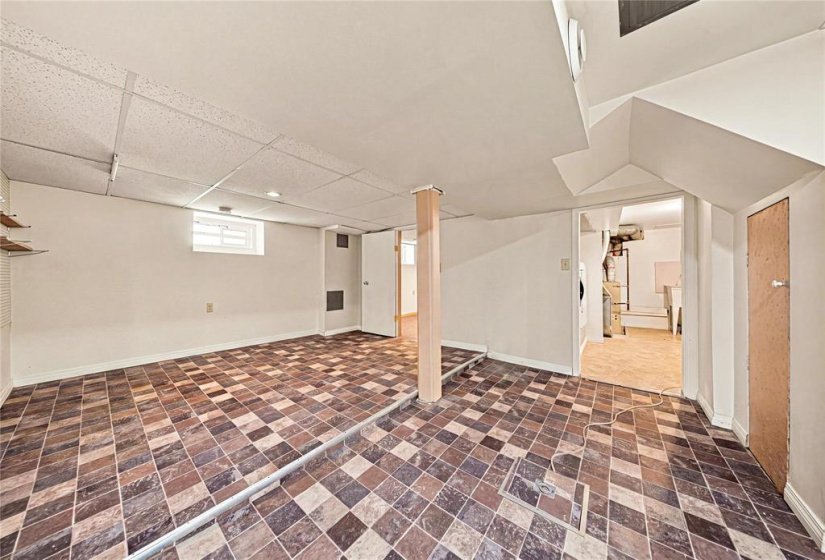 616 Greenwood, 3 Bedroom Bedrooms, 12 Room Rooms,2 BathroomBathrooms,Residential,For Sale,Greenwood,0