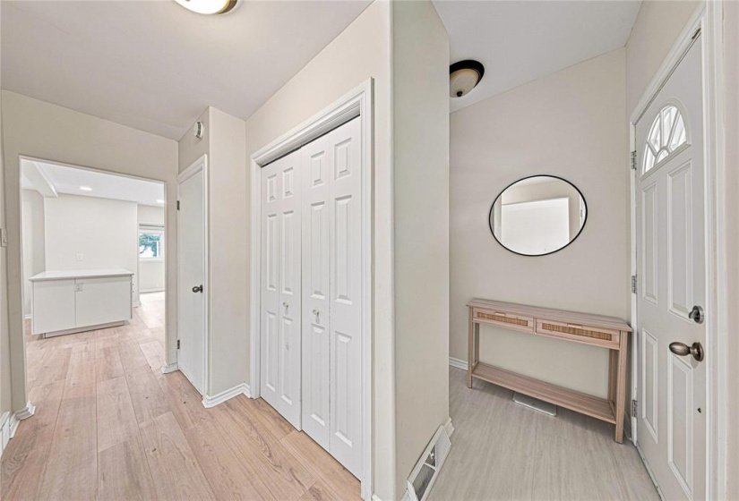 616 Greenwood, 3 Bedroom Bedrooms, 12 Room Rooms,2 BathroomBathrooms,Residential,For Sale,Greenwood,0