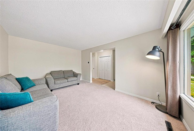 616 Greenwood, 3 Bedroom Bedrooms, 12 Room Rooms,2 BathroomBathrooms,Residential,For Sale,Greenwood,0