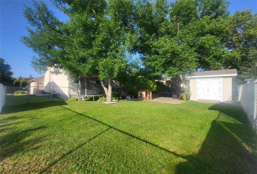 139 MORRISON, 3 Bedroom Bedrooms, 15 Room Rooms,3 BathroomBathrooms,Residential,For Sale,MORRISON,0