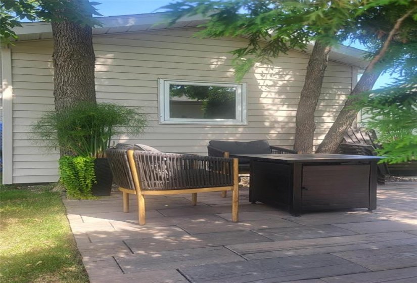 139 MORRISON, 3 Bedroom Bedrooms, 15 Room Rooms,3 BathroomBathrooms,Residential,For Sale,MORRISON,0