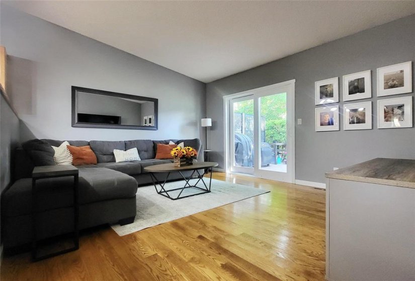 139 MORRISON, 3 Bedroom Bedrooms, 15 Room Rooms,3 BathroomBathrooms,Residential,For Sale,MORRISON,0