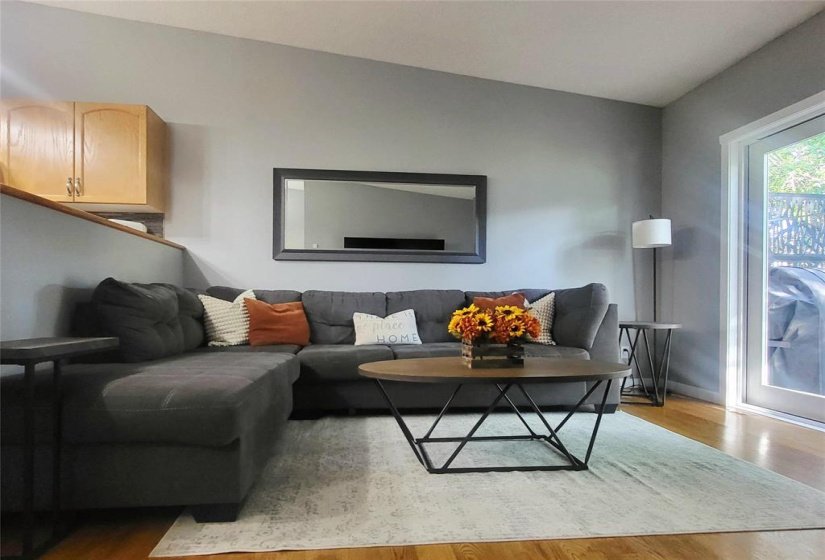 139 MORRISON, 3 Bedroom Bedrooms, 15 Room Rooms,3 BathroomBathrooms,Residential,For Sale,MORRISON,0