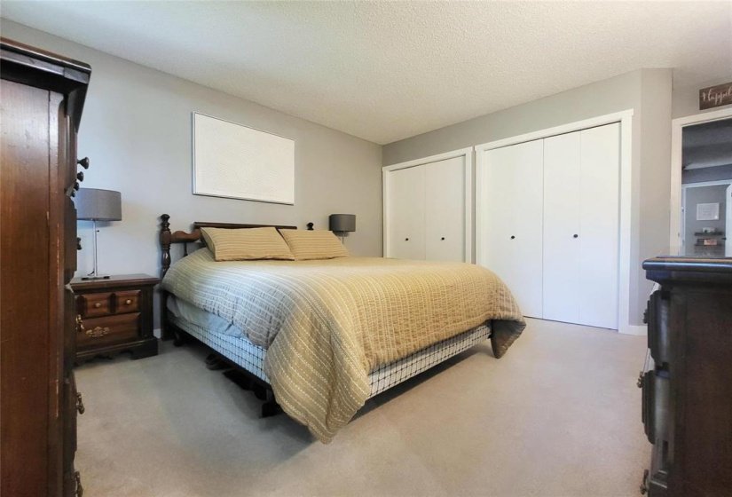 139 MORRISON, 3 Bedroom Bedrooms, 15 Room Rooms,3 BathroomBathrooms,Residential,For Sale,MORRISON,0