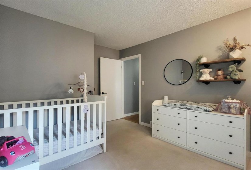 139 MORRISON, 3 Bedroom Bedrooms, 15 Room Rooms,3 BathroomBathrooms,Residential,For Sale,MORRISON,0