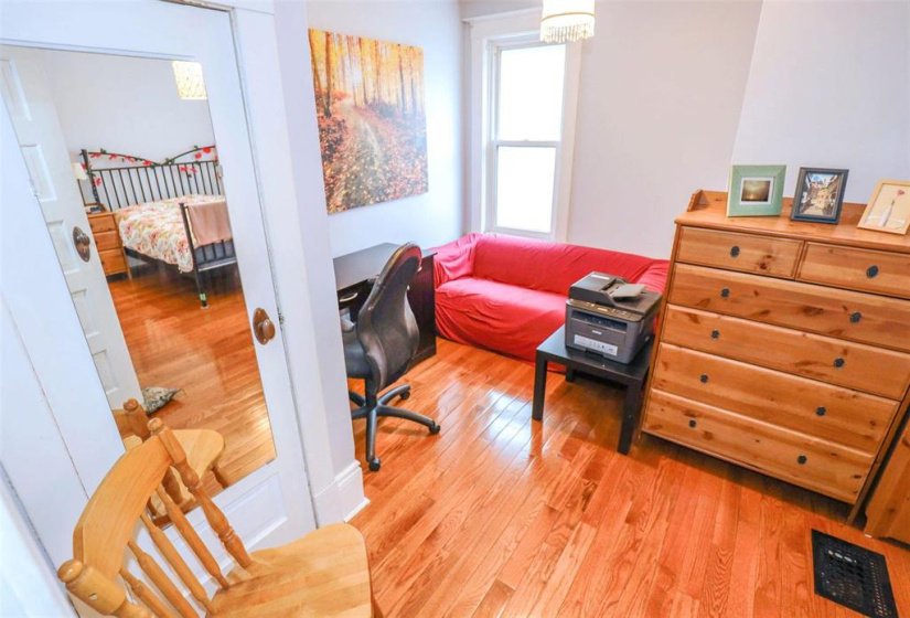 542 Camden, 3 Bedroom Bedrooms, 10 Room Rooms,2 BathroomBathrooms,Residential,For Sale,Camden,0