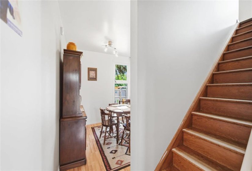 16 Berkshire, 3 Bedroom Bedrooms, 8 Room Rooms,1 BathroomBathrooms,Residential,For Sale,Berkshire,0