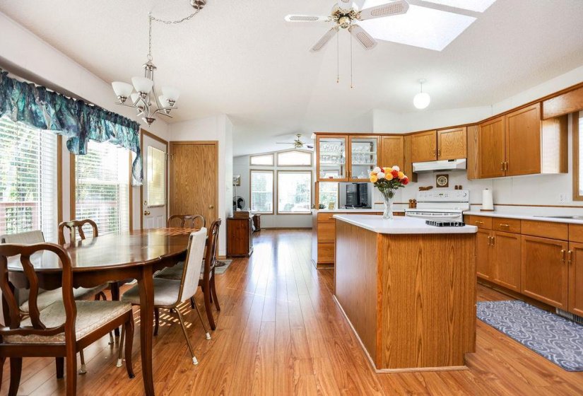 66 Village, 2 Bedroom Bedrooms, 9 Room Rooms,2 BathroomBathrooms,Residential,For Sale,Village,0