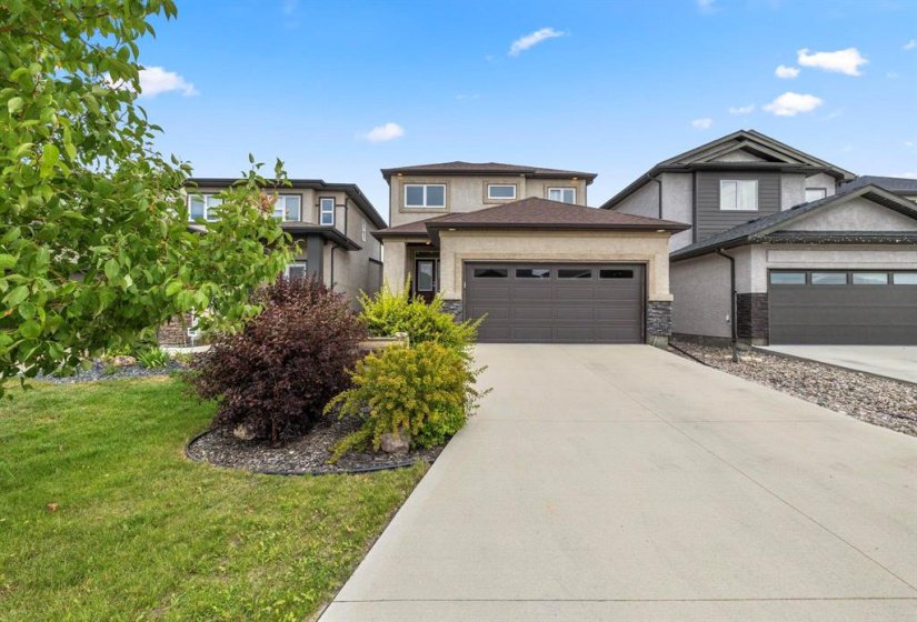 77 Tackaberry, 3 Bedroom Bedrooms, 9 Room Rooms,2 BathroomBathrooms,Residential,For Sale,Tackaberry,0