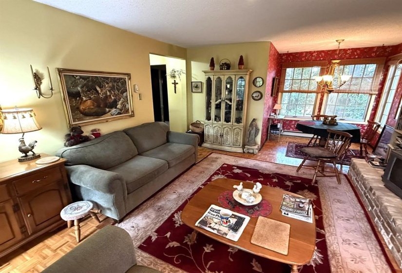 35 Morton, 3 Bedroom Bedrooms, 10 Room Rooms,1 BathroomBathrooms,Residential,For Sale,Morton,0