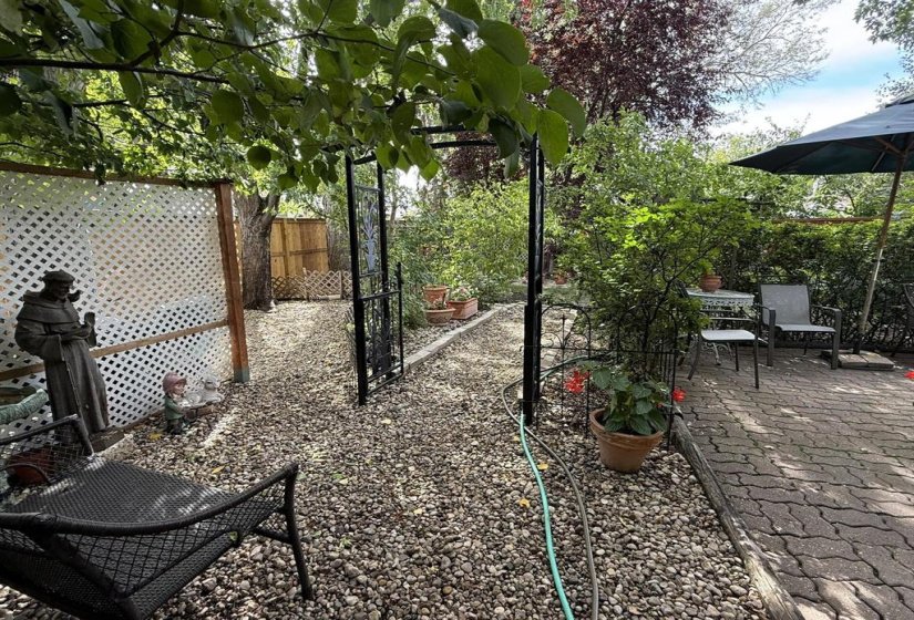 35 Morton, 3 Bedroom Bedrooms, 10 Room Rooms,1 BathroomBathrooms,Residential,For Sale,Morton,0