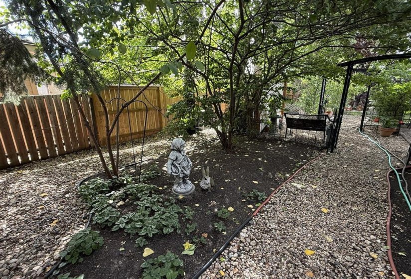 35 Morton, 3 Bedroom Bedrooms, 10 Room Rooms,1 BathroomBathrooms,Residential,For Sale,Morton,0