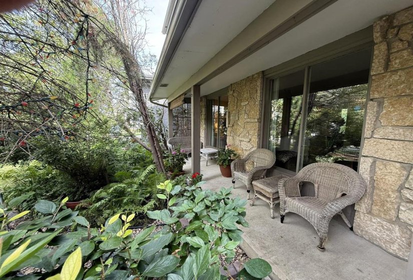 35 Morton, 3 Bedroom Bedrooms, 10 Room Rooms,1 BathroomBathrooms,Residential,For Sale,Morton,0