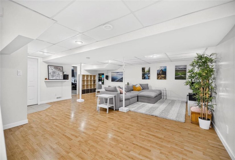 82 Acadia, 4 Bedroom Bedrooms, 11 Room Rooms,2 BathroomBathrooms,Residential,For Sale,Acadia,0