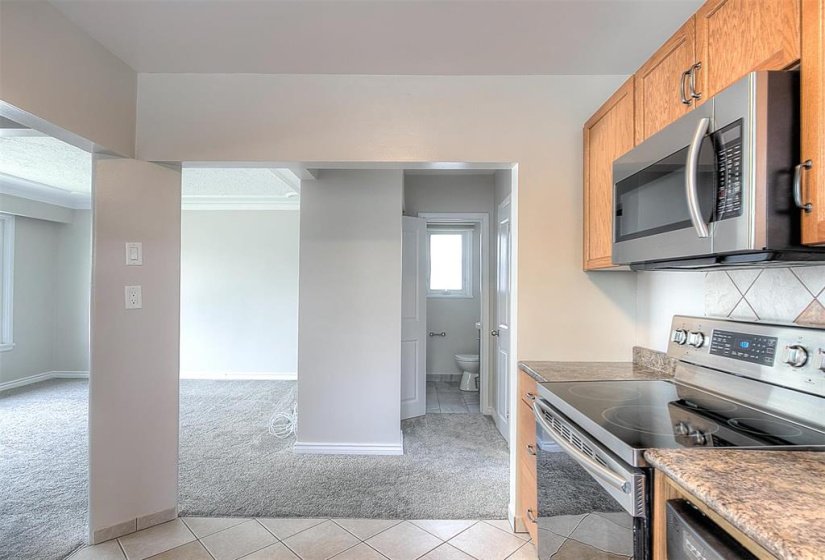 568 Johnson, 5 Bedroom Bedrooms, 15 Room Rooms,2 BathroomBathrooms,Residential,For Sale,Johnson,0