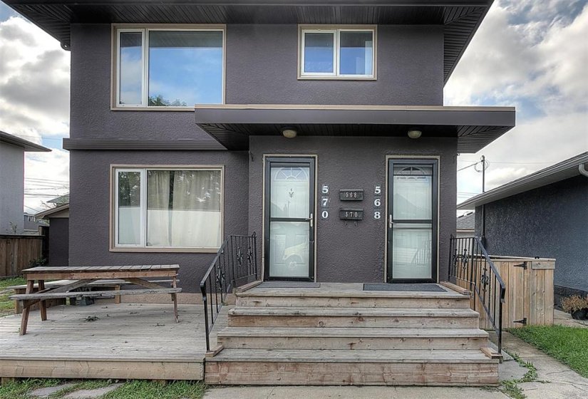 568 Johnson, 5 Bedroom Bedrooms, 15 Room Rooms,2 BathroomBathrooms,Residential,For Sale,Johnson,0
