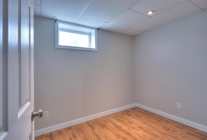 568 Johnson, 5 Bedroom Bedrooms, 15 Room Rooms,2 BathroomBathrooms,Residential,For Sale,Johnson,0