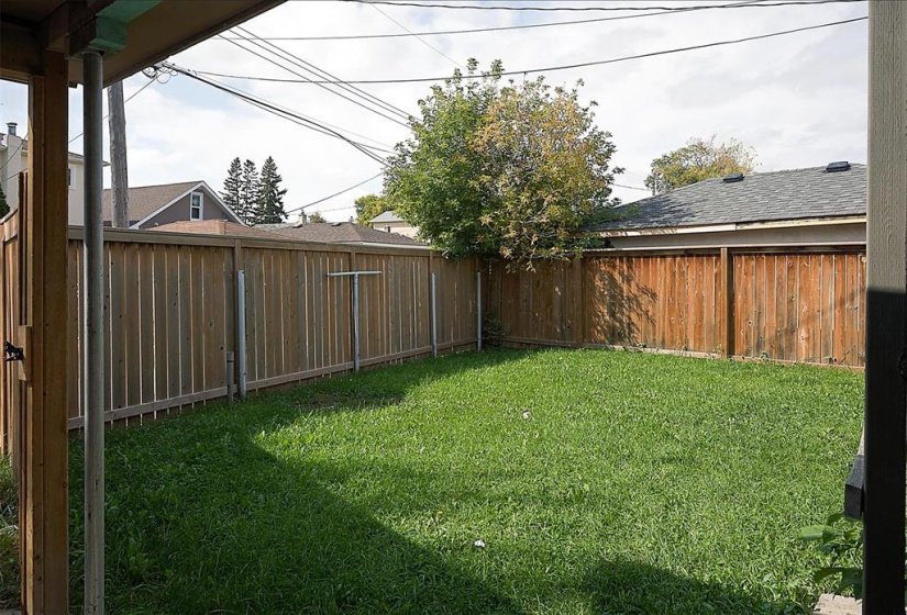 568 Johnson, 5 Bedroom Bedrooms, 15 Room Rooms,2 BathroomBathrooms,Residential,For Sale,Johnson,0