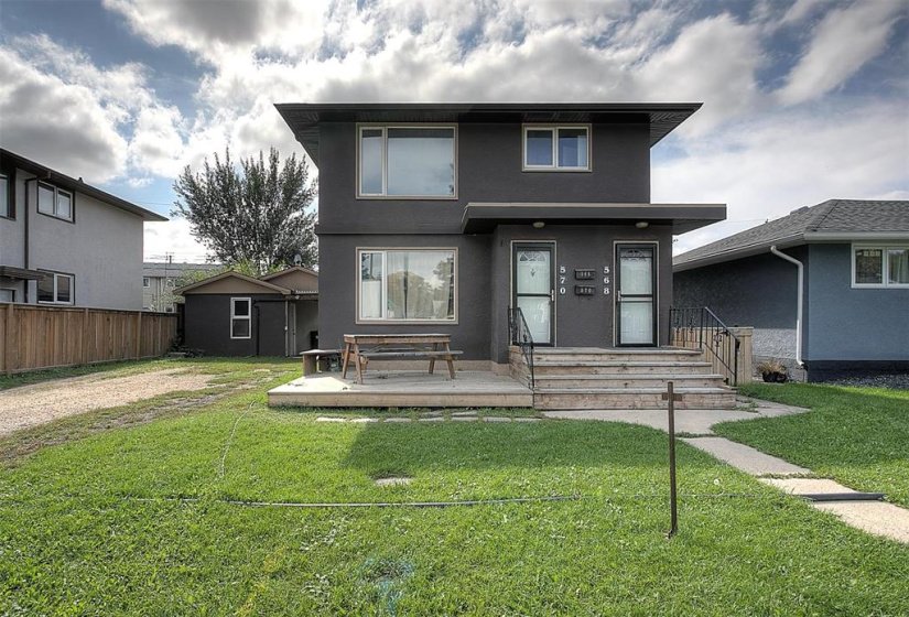 568 Johnson, 5 Bedroom Bedrooms, 15 Room Rooms,2 BathroomBathrooms,Residential,For Sale,Johnson,0