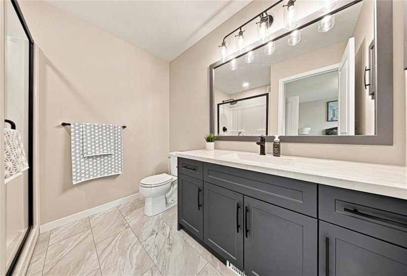 195 Tanager, 3 Bedroom Bedrooms, 11 Room Rooms,2 BathroomBathrooms,Residential,For Sale,Tanager,0