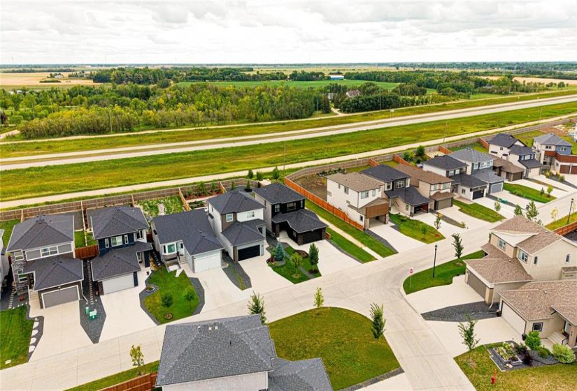 195 Tanager, 3 Bedroom Bedrooms, 11 Room Rooms,2 BathroomBathrooms,Residential,For Sale,Tanager,0