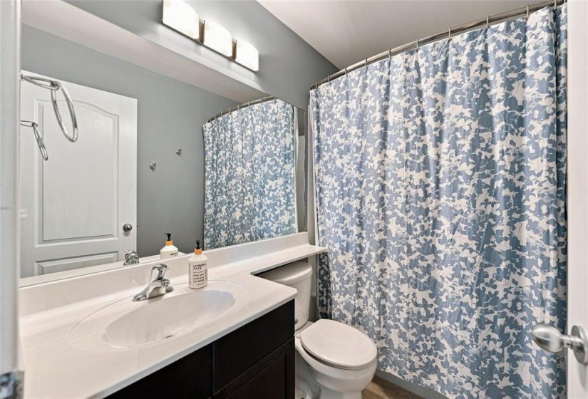 99 Linden Lake, 3 Bedroom Bedrooms, 10 Room Rooms,2 BathroomBathrooms,Residential,For Sale,Linden Lake,0