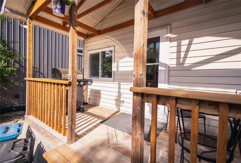 70 Sadler, 3 Bedroom Bedrooms, 10 Room Rooms,1 BathroomBathrooms,Residential,For Sale,Sadler,0