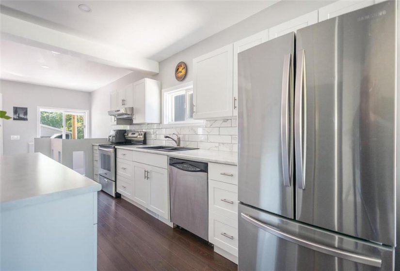 70 Sadler, 3 Bedroom Bedrooms, 10 Room Rooms,1 BathroomBathrooms,Residential,For Sale,Sadler,0