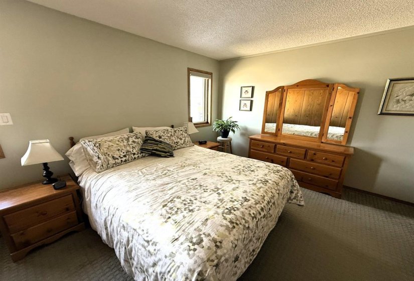 272 1ST, 4 Bedroom Bedrooms, 15 Room Rooms,3 BathroomBathrooms,Residential,For Sale,1ST,0