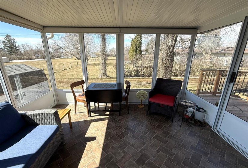 272 1ST, 4 Bedroom Bedrooms, 15 Room Rooms,3 BathroomBathrooms,Residential,For Sale,1ST,0