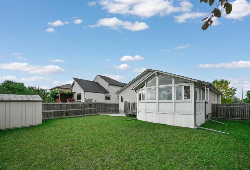 174 Laurel Ridge, 4 Bedroom Bedrooms, 14 Room Rooms,3 BathroomBathrooms,Residential,For Sale,Laurel Ridge,0
