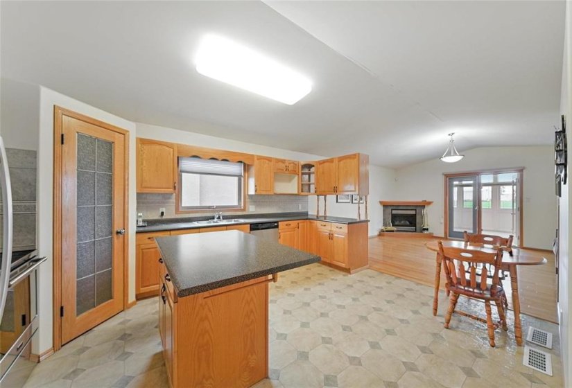 174 Laurel Ridge, 4 Bedroom Bedrooms, 14 Room Rooms,3 BathroomBathrooms,Residential,For Sale,Laurel Ridge,0