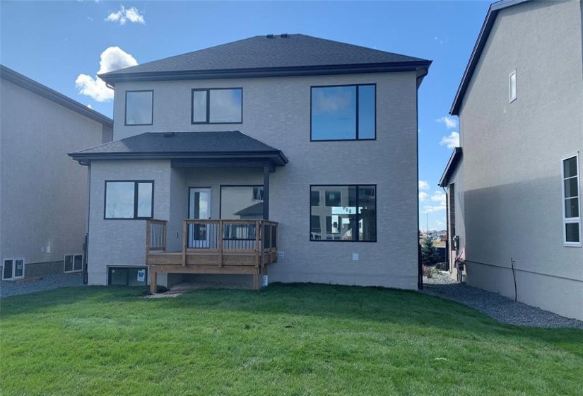 111 BullRush, 4 Bedroom Bedrooms, 12 Room Rooms,3 BathroomBathrooms,Residential,For Sale,BullRush,0