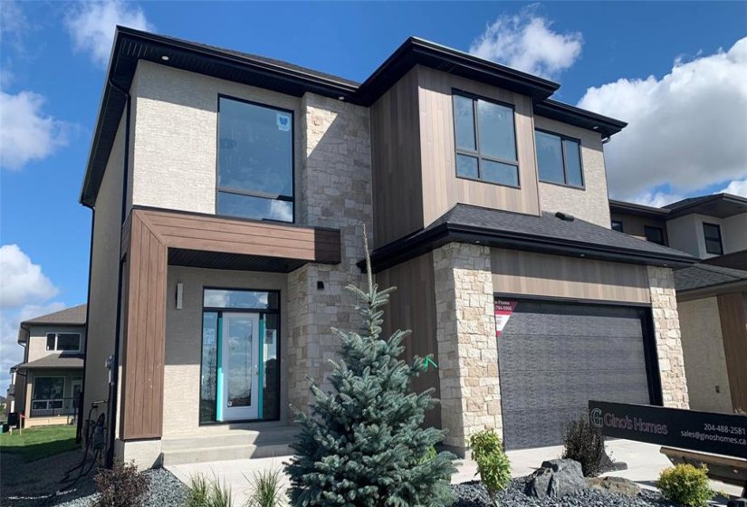 111 BullRush, 4 Bedroom Bedrooms, 12 Room Rooms,3 BathroomBathrooms,Residential,For Sale,BullRush,0